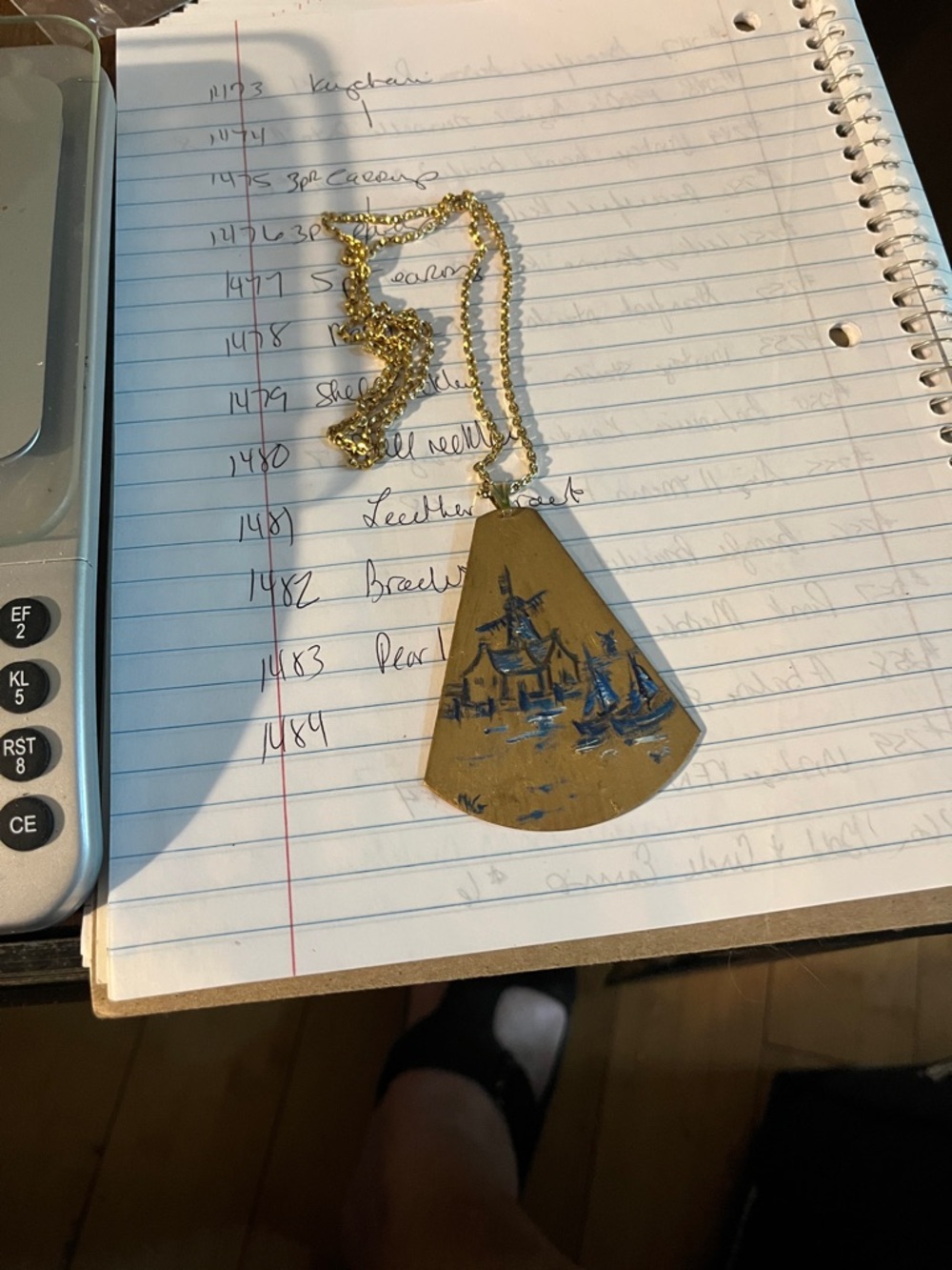 Hand-Painted Fan-Shaped Pendant Necklace - Gold Tone with Blue Detailo 1484